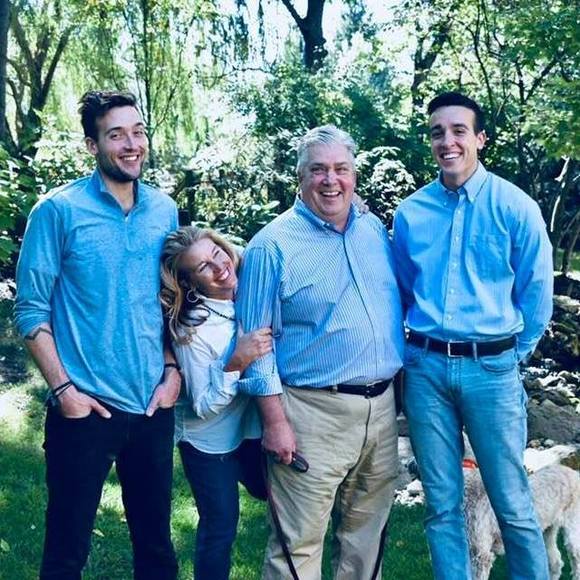 Meet your Posher, Kellie - Picture 1 of 1